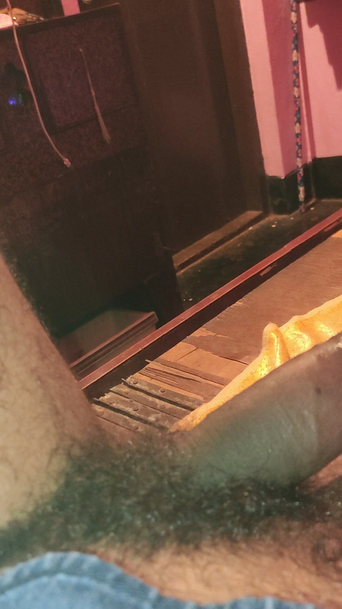 darksiders_eyes_love: Schwarzer schwanz Massiv, cum l boy's schwarzer schwanz Massive spermaladung...