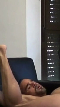 Gangbang với bạn bè