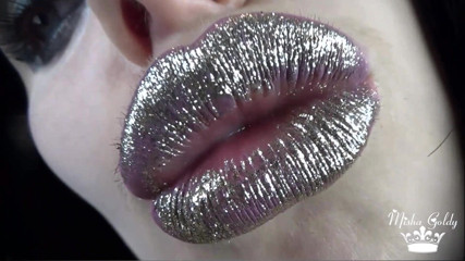 Goddess Misha Goldy: Pop pour mes grosses lèvres brillantes : compte à rebours de sperme !