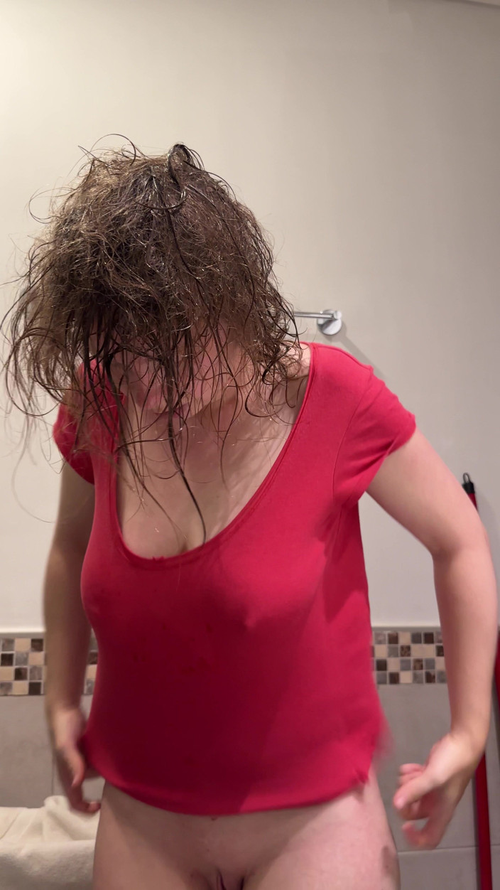 SweetLucy96: My Fat Ass Needs Your Hard Cock
