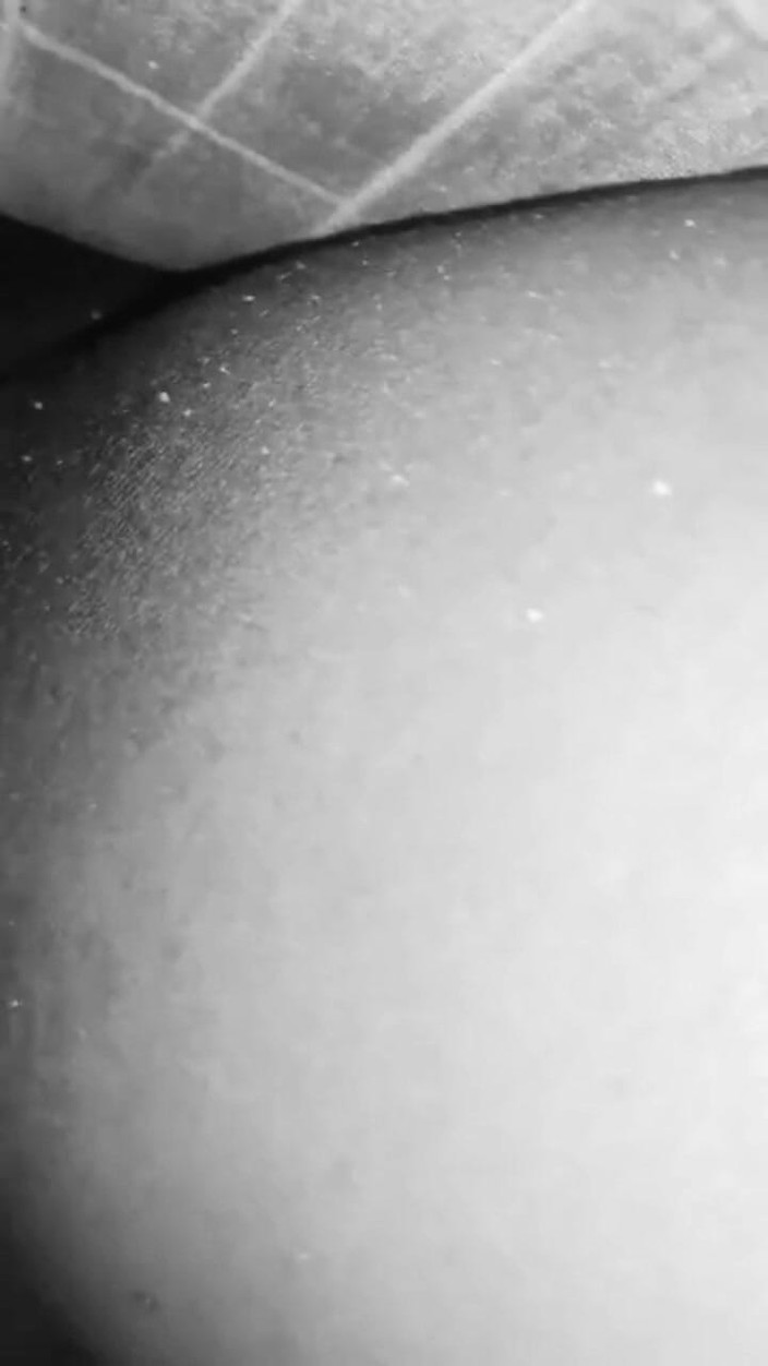 Oladi plenty tv: Chica de Ghana ama el sexo todos los días