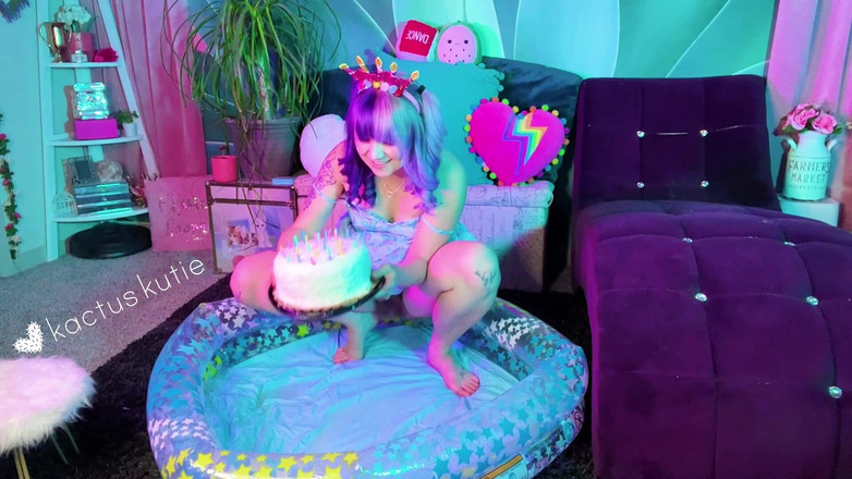 kactus kutie: Orinando mis velas de pastel de cumpleaños