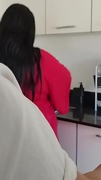젊은 을 유혹하는 미시 비 밀프, 슬로우 모션 팬만