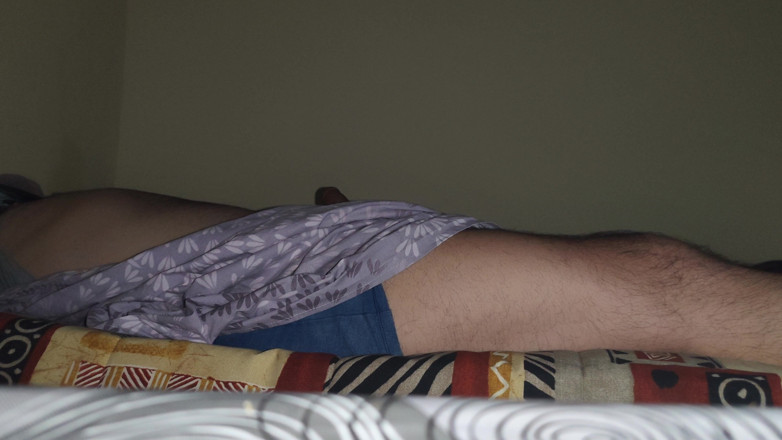 MartyBrady: Seksi twink yarak emiyor ve götten prezervatifsiz sikiliyor