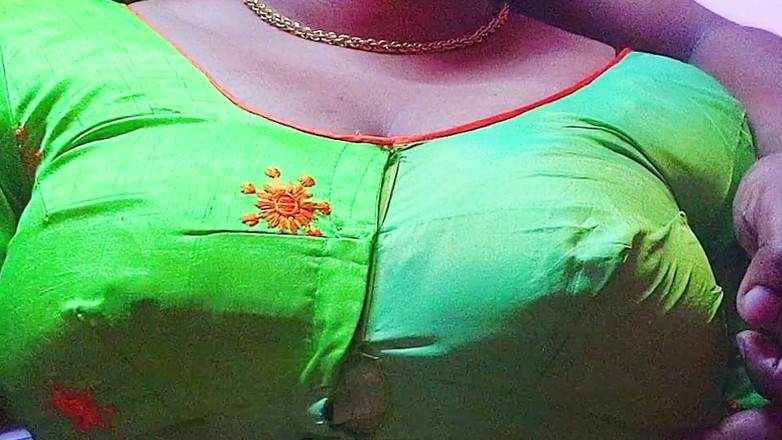 Desi Mohini: 年轻老师给她的老公戴绿帽