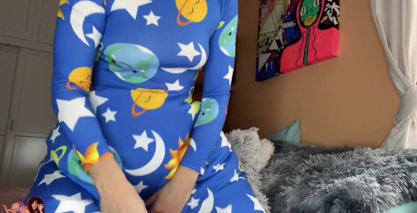 VibeWithMommy: Doamna Jizzle îl face pe fiul ei vitreg dulce încornorat să o...