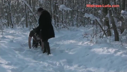 Mistress Luna: Kälter tag fürs training