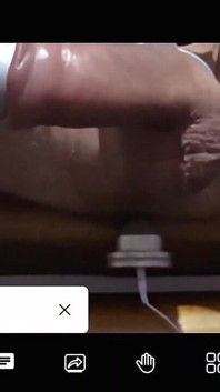 Bite Dégoulinante Jusqu'à L'orgasme Par E-stim