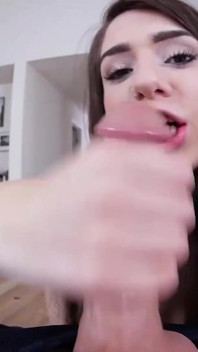 Můj nevlastní otec si nemyslí, že jsem sexy pod oblečením: Budu mu dokázat, že se mýlím