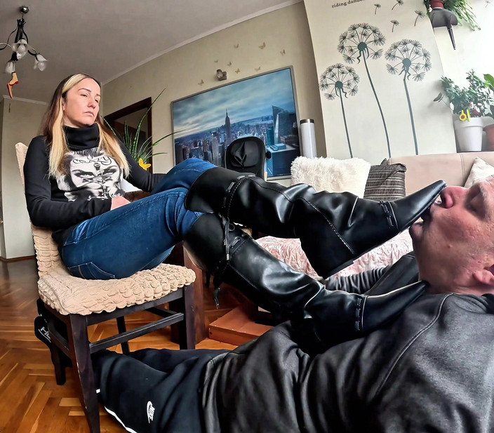 Mistressyammyboots: Les Semelles Ne Sont Pas Gagnées. Ils Sont Adorés.