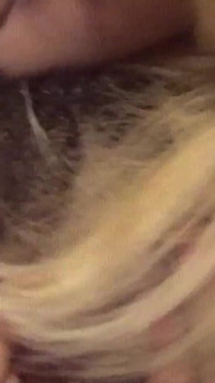 Лесбійська пристрасть в ігровій кімнаті