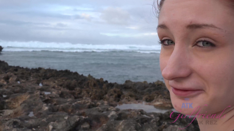 ATK Fans (Girlfriends): Violet Monroe ile Hawaii'de sanal tatil 5/5