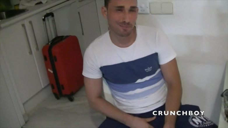 BAREBACK AND CREAMPIE CLUB: James silver si cewek kembar rambut pirang dientot habis-habisan sama...