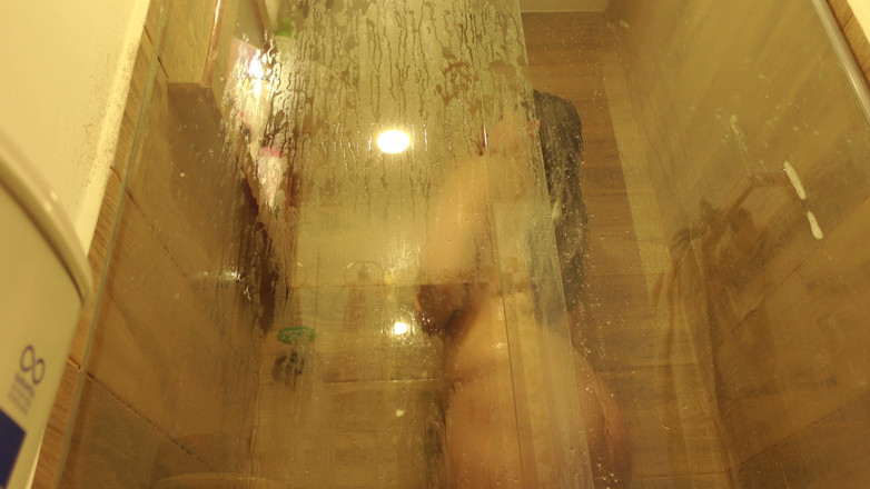Andra Rose: I Want You to Shower with Me