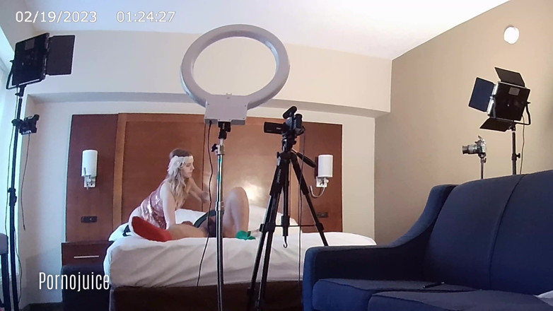 PornoJuice Faphouse: BTS Flapper Dubur Antara Kaum Dibintangi Memel Wilde