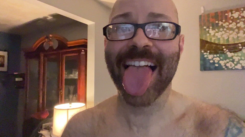 Hairy Wolfe: Married Hairy Muscle Stepdaddy Neighbor in Briefs Gets Horny Shows...