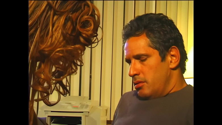 Still Slut: Seekor babi tua ingin bercinta dan menikmati