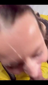 Blowjob with Facial