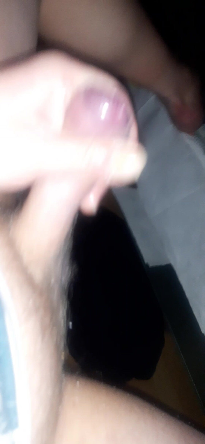 Triffeltom: मेरे लंड का हस्तमैथुन