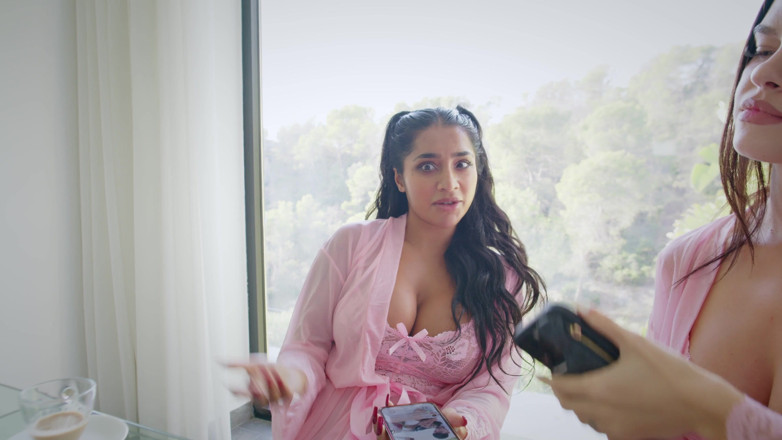 Yeri Blue: 남친의 친구에게 따먹히는 십대 2 - Yasmin Khan &amp;