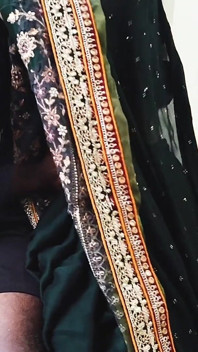 Desi 18 år styvsyster första gången sex! Tight