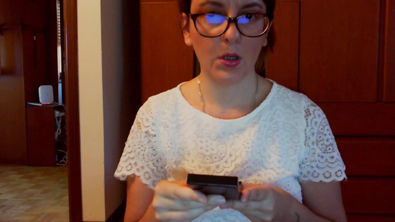 Nicoletta Embassi: Saf küfür 666