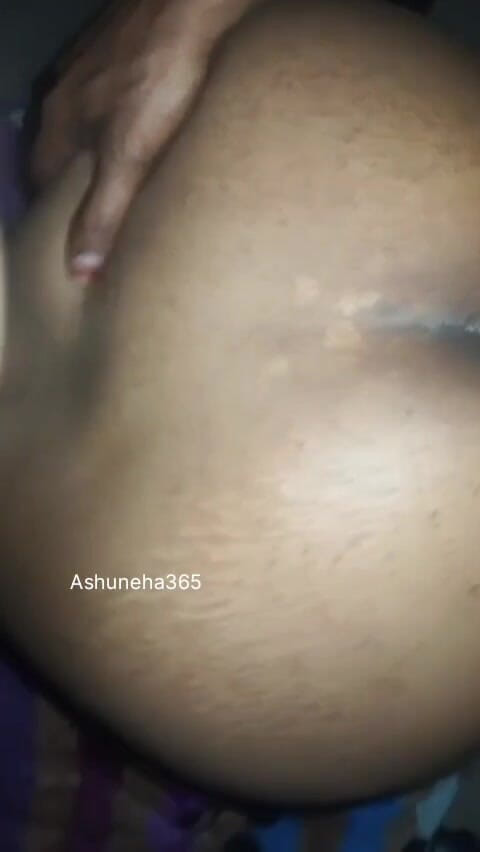 Ashuneha365: Desi hot village wife night mood off