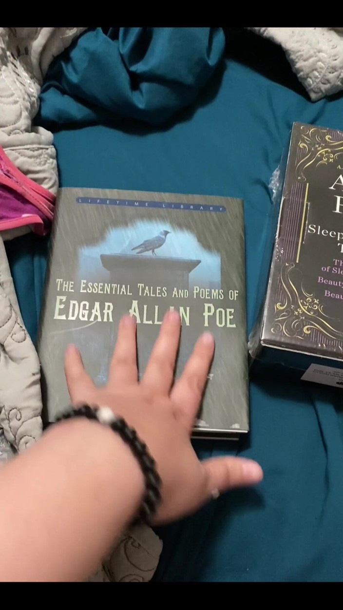 Sara Star: What Should I Read First?