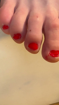 Foot Nails - cewek polandia dengan kaki seksi ini!