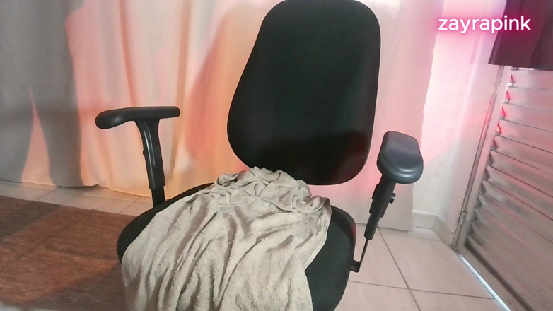 Zayra Pink: Hete makreel masturberend op webcam