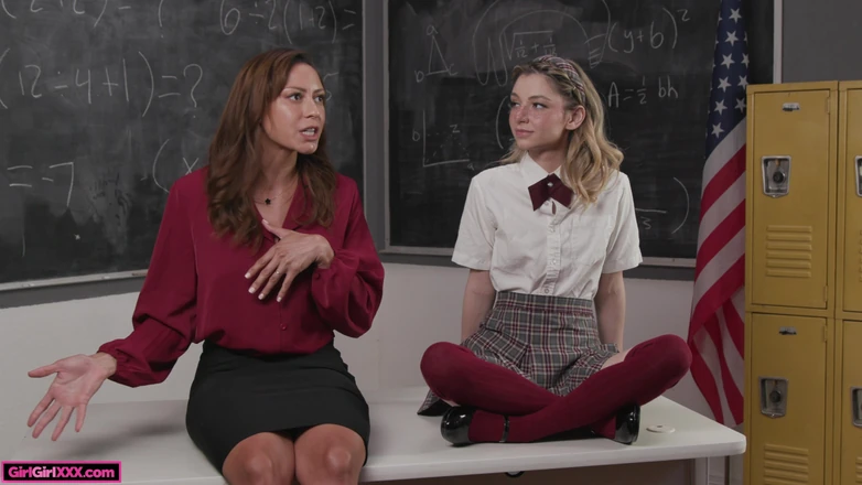 Girl Girl XXX: Le piacciono gli studenti - interviste