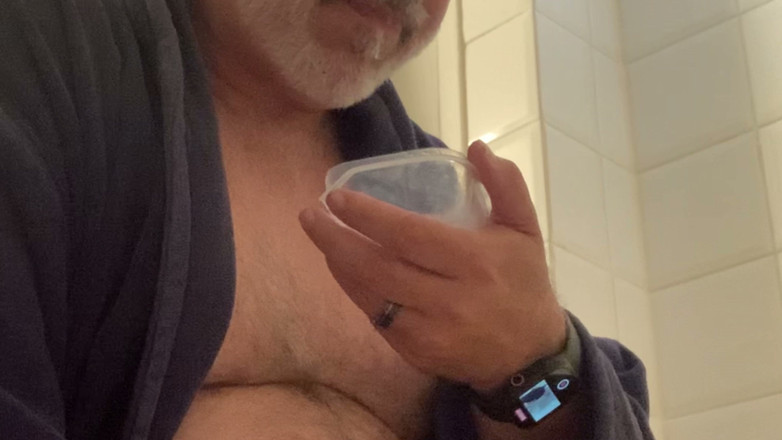 Truridge: 8 Loads Cum Play Cum Eating Cum as Lube