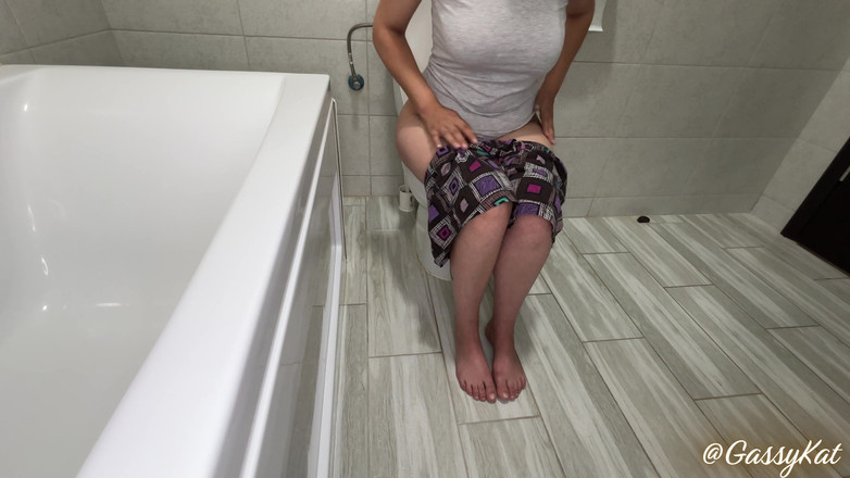 GassyKat: Denní toaleta epizoda 20