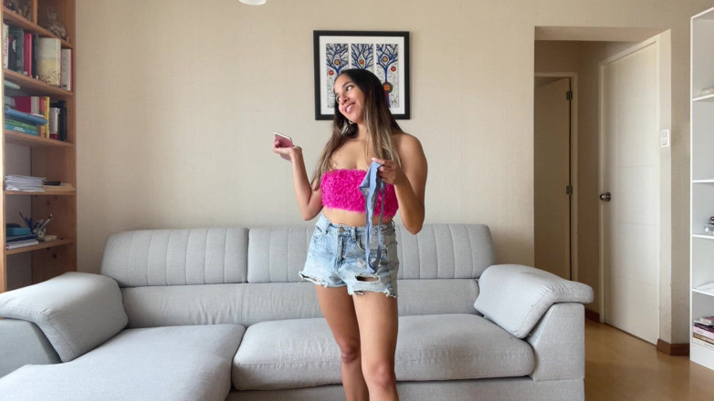 Goddess Alexa femdom: Stepsister Asks You to Sniff and Jerk