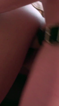 Fantasie lesbiche con ragazze lesbiche dai seni piccoli e la loro strapon amica