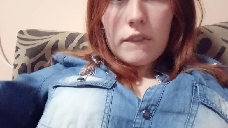 SweetAndFlow: 我回家后决定玩弄我的阴户