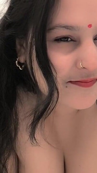 Puja Bhabhi Fingerings Pussy
