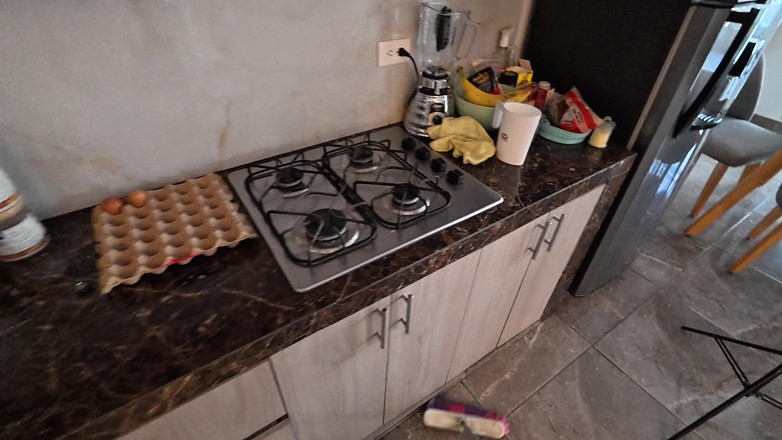 Pronoia Mey: Madrastra Quiere Follar En La Cocina Corrida En Boca