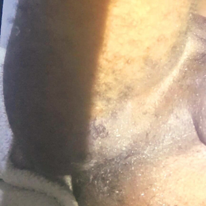Lyke: Iyke740, partie 1 de mon trou du cul poilu disvirginé
