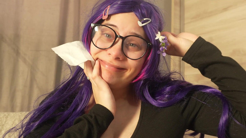 AmayaMori: Sneezing Nonstop After Smelling This Flower It Escalated Fast