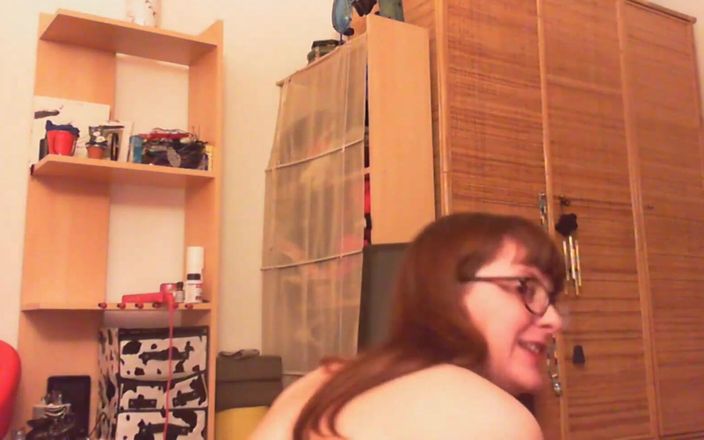 Nicoletta Embassi: Amazing Hardcore Fisting Ass and Anal Masturbation