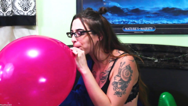 Poon productions: Balon patlaması