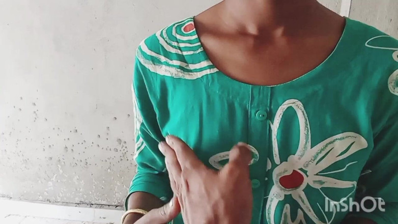 AmpleOunce283: Sexy bengálská bhabhi Desi Gaon dostala do budovy Naya část 02