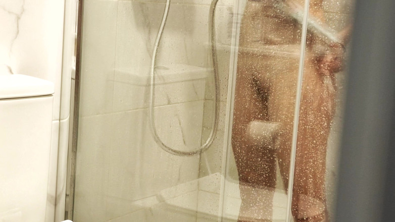 Glenn studios: シャワーで自慰行為をキャッチ