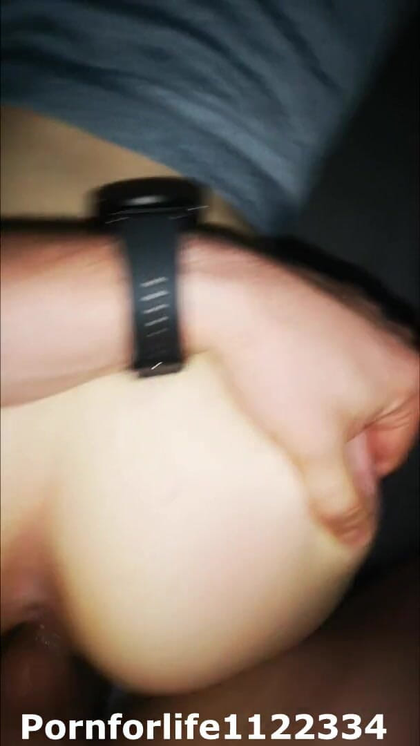 Pornforlife1122334: Primeiro encontro com tímida universitária acabou por foda hardcore no...