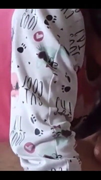 Nejlepší kamarádka mé nevlastní matky se vrátí domů, když tam není, aby mi vykouřila ptáka