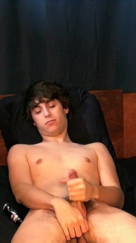 Lucas' Cummy Hand