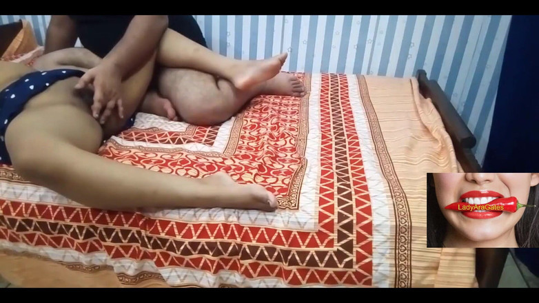 Hotty Jiya Sharmaa: День Святого Валентина х порно рольова гра, чисте аудіо на хінді