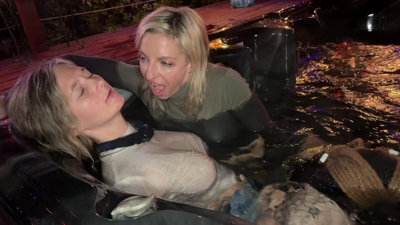 Lora Cross: Porche avventure di bondage con Peyton e Lora cross