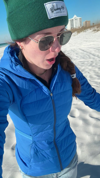 Nadia Foxx: ビーチを歩くと、すぐにオーガズムを感じることができます。